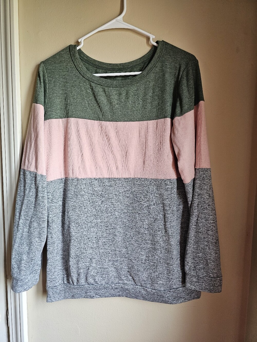Color Block Long Sleeve Top – Olive, Blush Pink & Gray